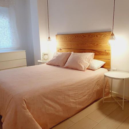 En Corts Flat Apartment Valencia Exterior foto